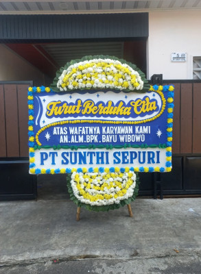 Papan Bunga Duka di Pekapuran Raya